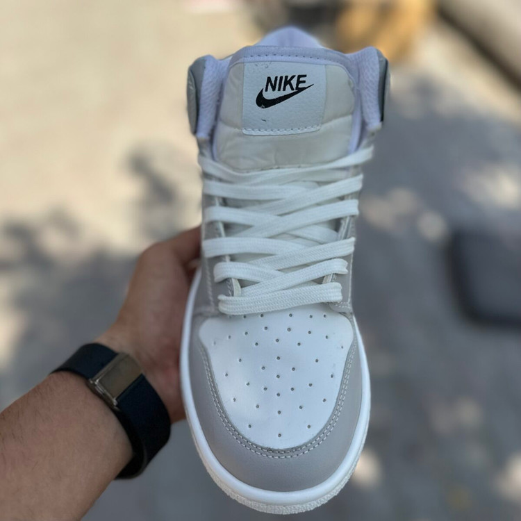 Air jordan 1 ساقدار سفید طوسی آراکس کد(1542)