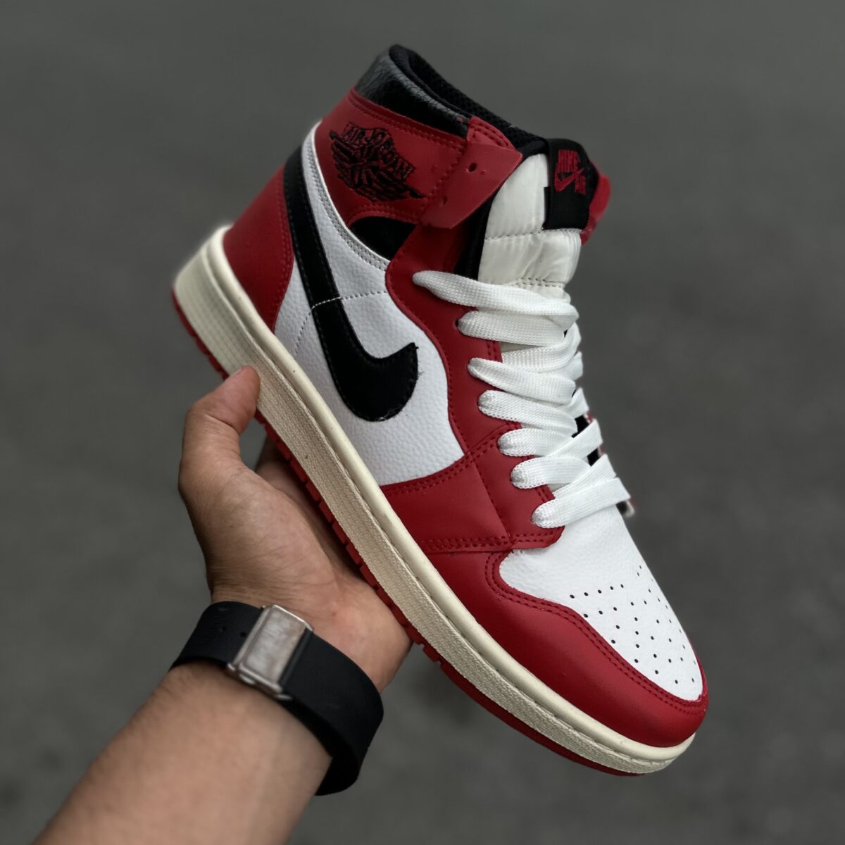 Jordan 1 ساقدار شیکاگو کد(1525)