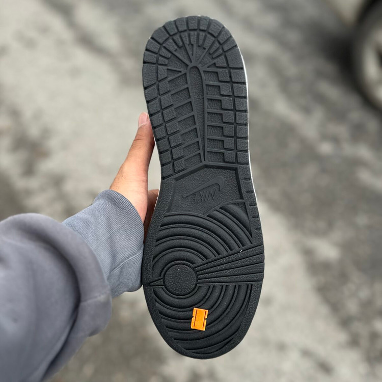 Air Jordan 1 ساق مشکی پشت طوسی کد(1495)