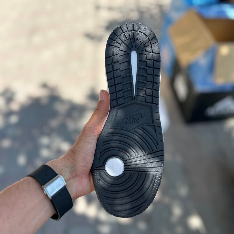 Air Jordan 1 Low2 یوونتوس آراکس کد(1494)