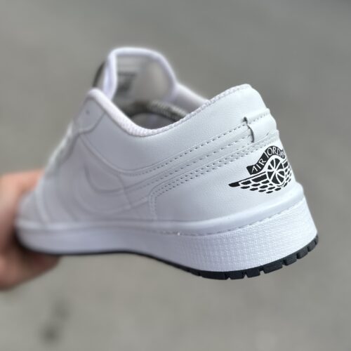 Jordan 1 Low تمام سفید کد(1444)