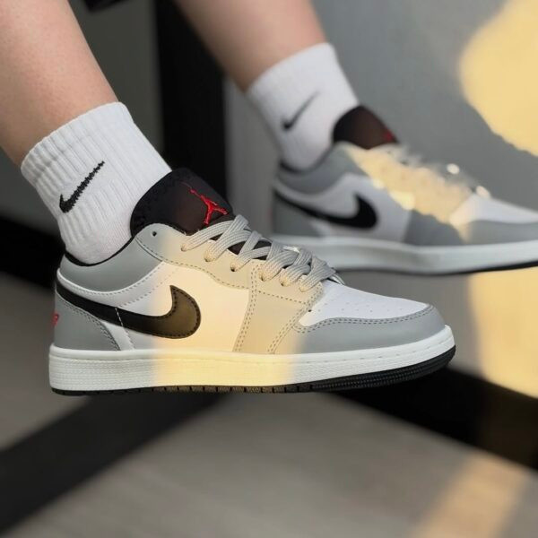 Jordan 1 Low Smoke Gray کد(1546)