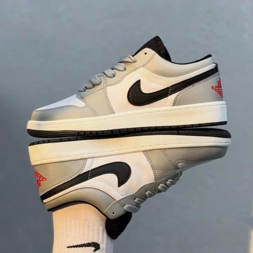 Jordan 1 Low Smoke Gray کد(1546)