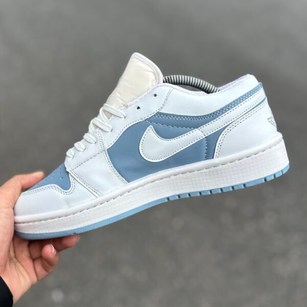 Jordan 1 low ice blue کد (1234)