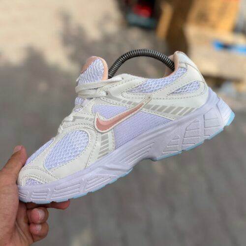 Nike V5 Rnr🇨🇳 سفید کالباسی کد(1602)