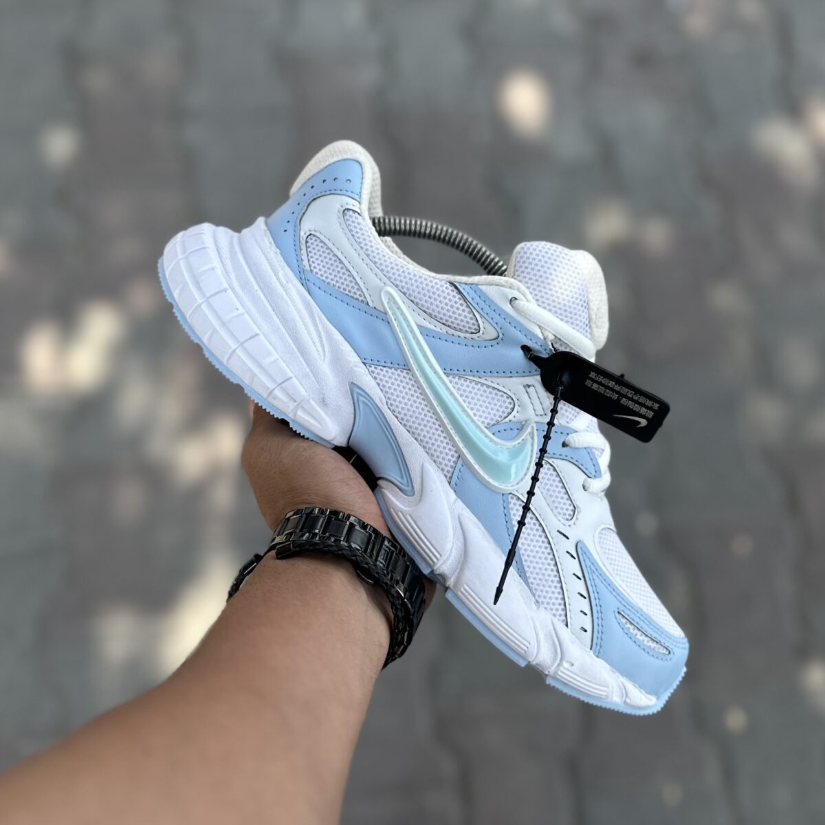 Nike Vomero5🇨🇳 سفید آبی کد(1559)