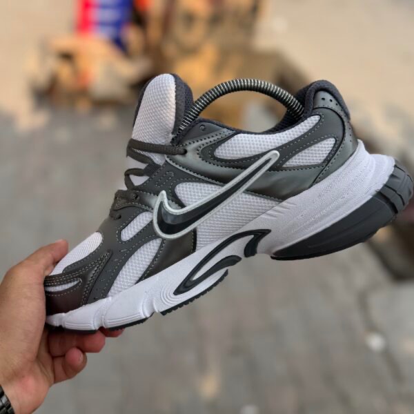 Nike Vomero5🇨🇳 طوسی کد(1540)