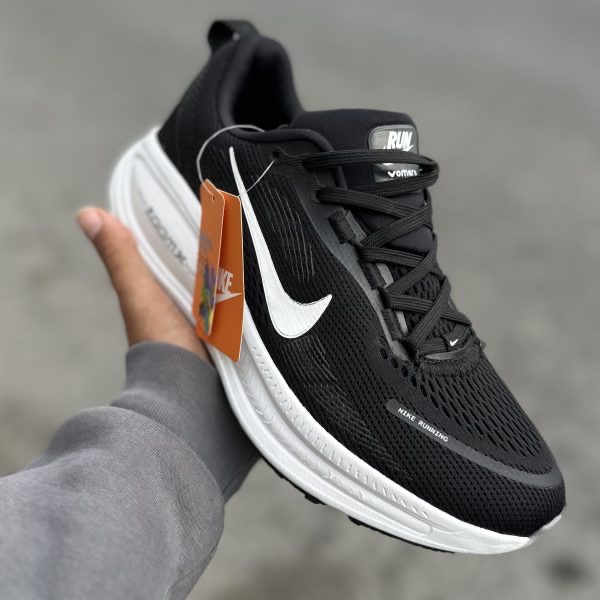 Nike zoomX 2025 چینی 🇨🇳 مشکی سفید کد(1356)