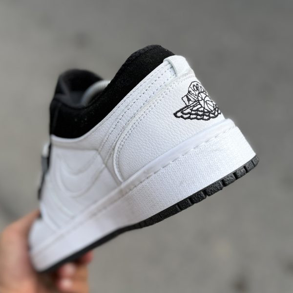 Air Jordan 1 Low سفید کله مشکی (1738)