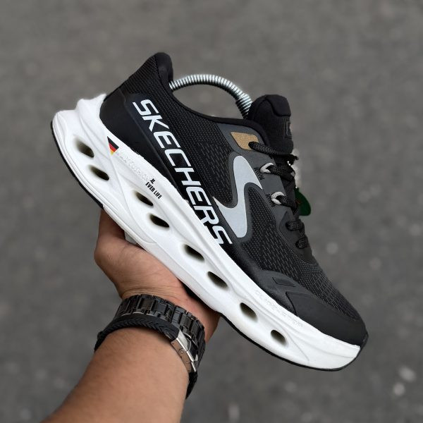 Skechers Xl🇨🇳 زیره تونلی مشکی سفید کد(1725)