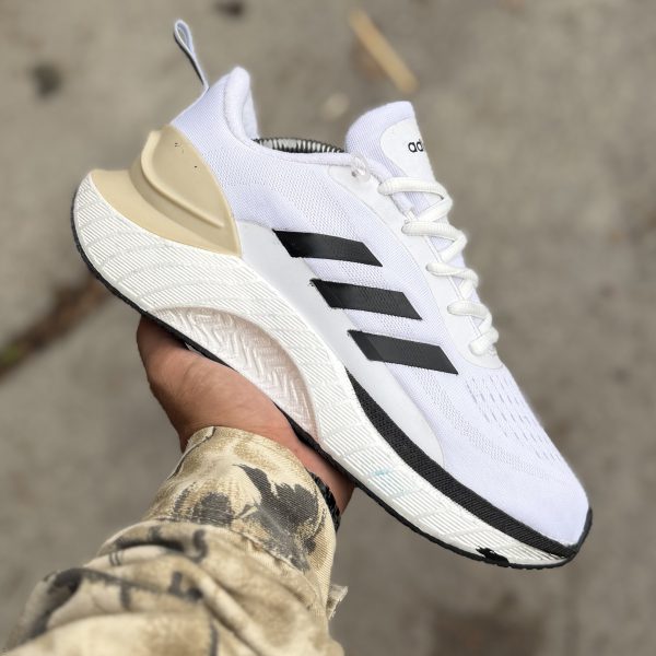 Adidas زیره بوس آف